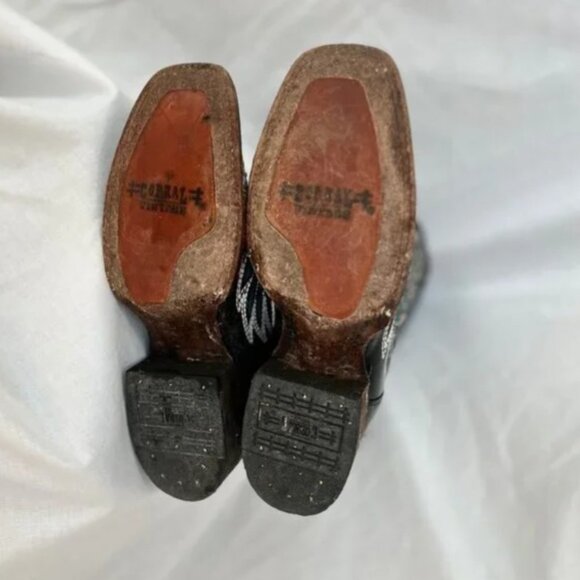 Corral Black w/Turquoise Wing Inlay & Crystal Studded Cross Heeled Boots Size: 7 - Picture 2 of 8